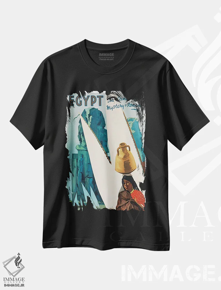 تیشرت مشکی طرح دار مصر: سرزمین رمز و راز و افسانه، تایپوگرافی اثر هنرمند ناشناس | immage.ir