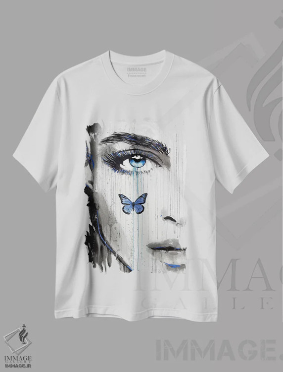 تیشرت سفید طرح دار کارمای آبی، هنر فاخر معاصر اثر لوی جوور | immage.ir