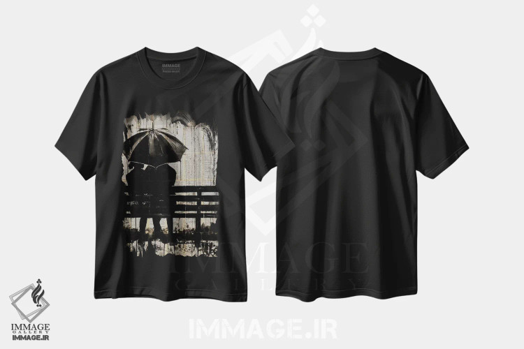 تیشرت مشکی طرح دار لحظه ها زیر ماه هلالی، هنر فاخر معاصر اثر لوی جوور | immage.ir