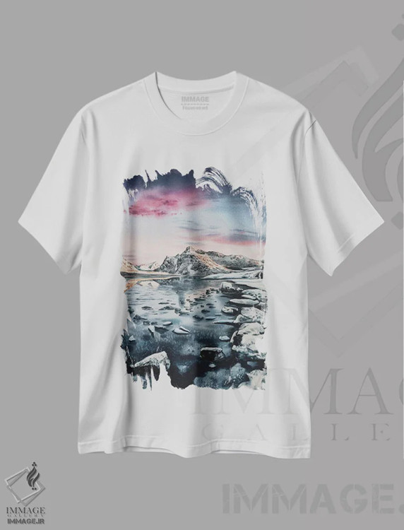 تیشرت سفید طرح دار بی عنوان X، دکور معاصر اثر لیام کوموات | immage.ir