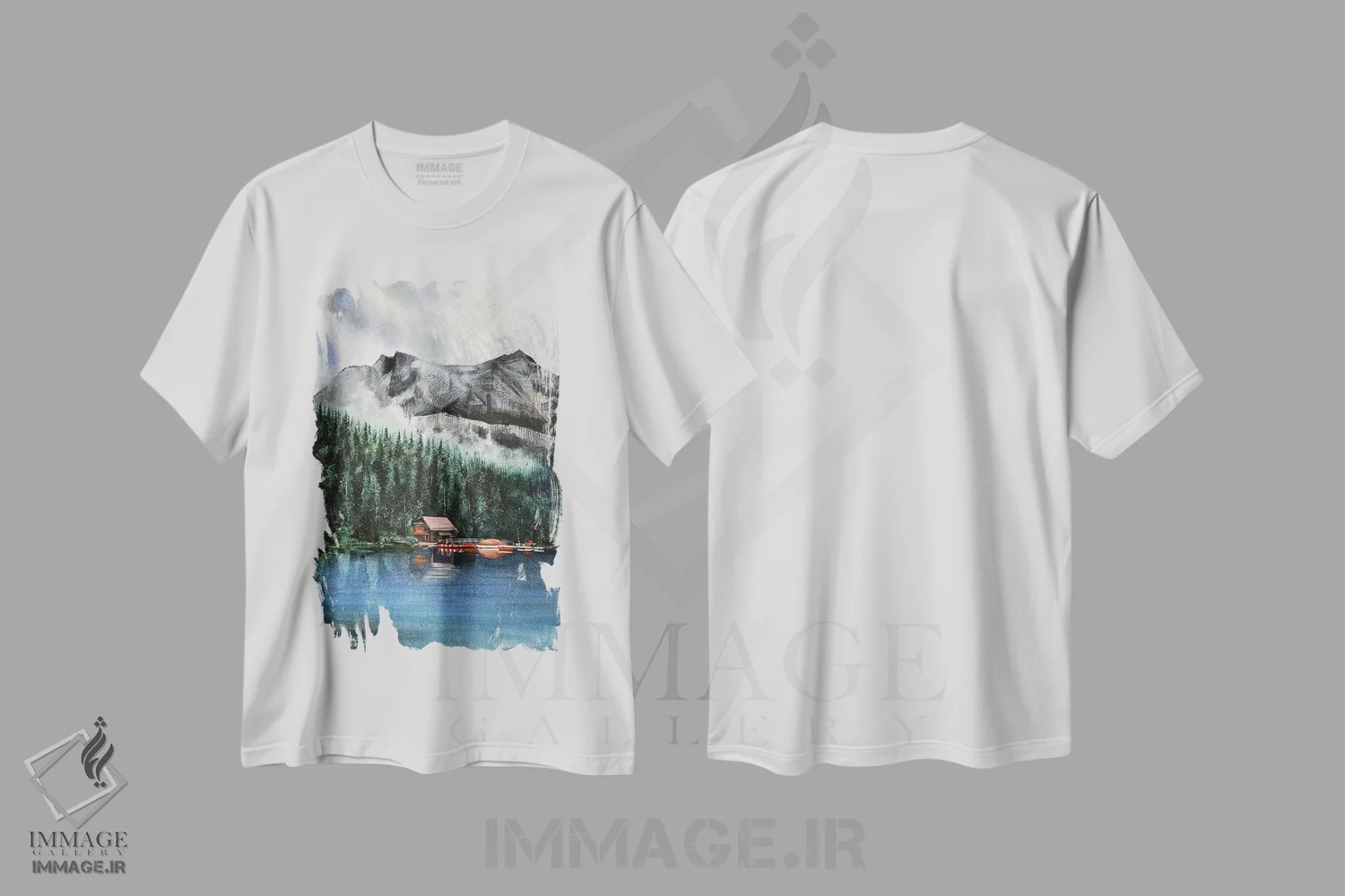 تیشرت سفید طرح دار نسیم، دکور کلبه و لژ اثر لیام کوموات | immage.ir