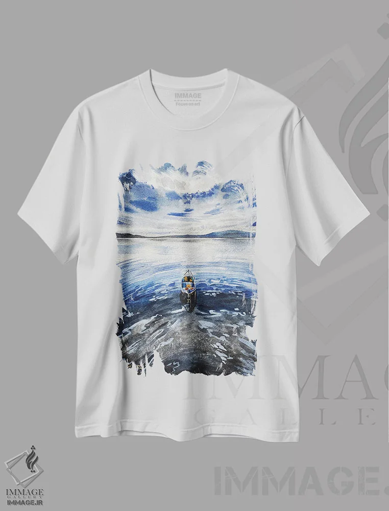 تیشرت سفید طرح دار تنها ۲، مدیوم اثر لیام کوموات | immage.ir
