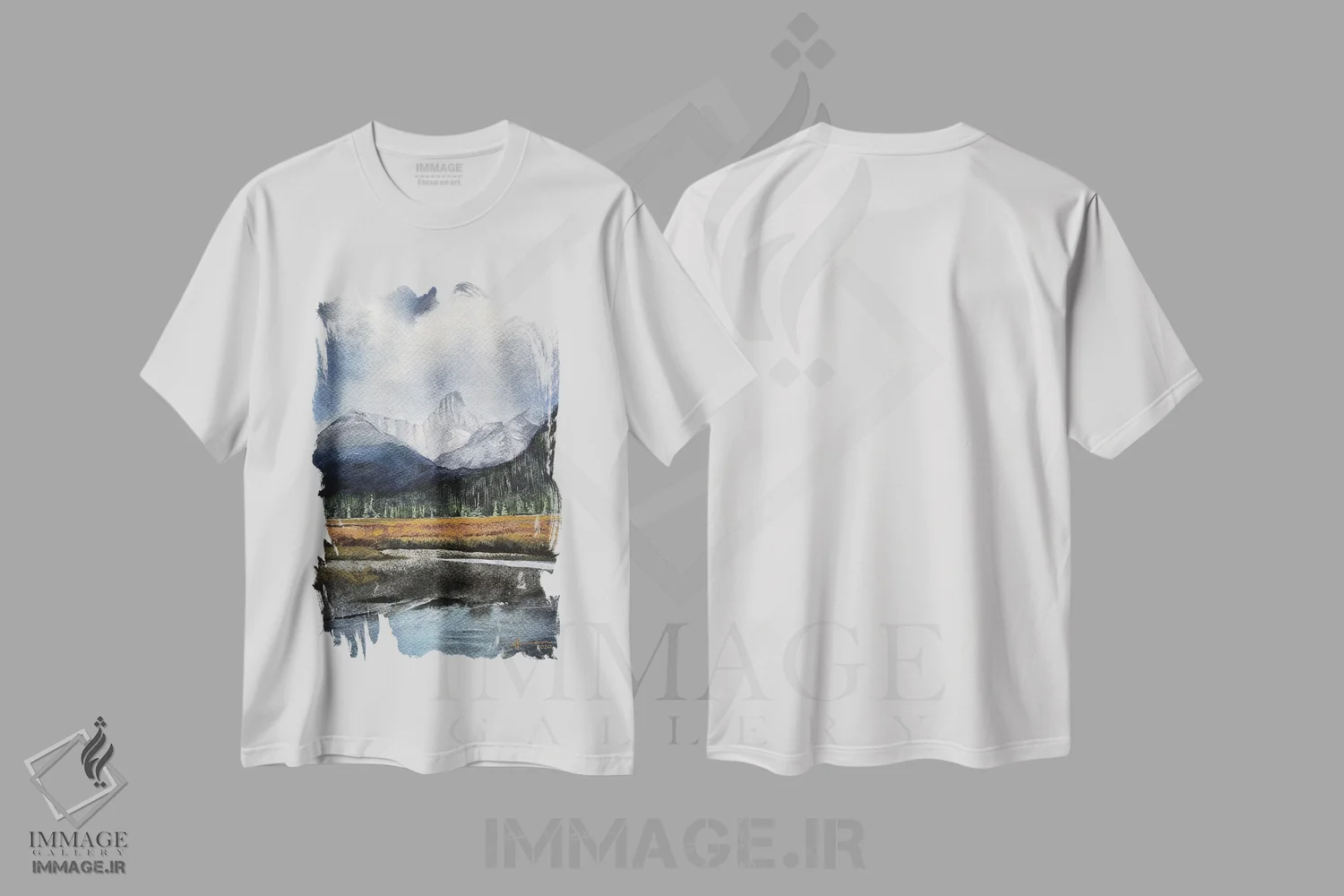 تیشرت سفید طرح دار دریاچه کوهستانی، دکور کلبه و لژ اثر لیام کوموات | فروشگاه ایماژ