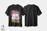 تیشرت مشکی طرح دار آدم برفی و بنت قونسول، دکور تعطیلات اثر لیزا کندی | immage.ir