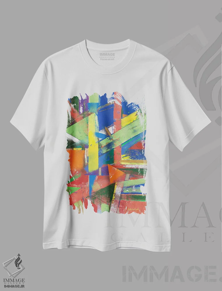 تیشرت سفید طرح دار کلان شهر اثر نِلی لوکاشیک | immage.ir