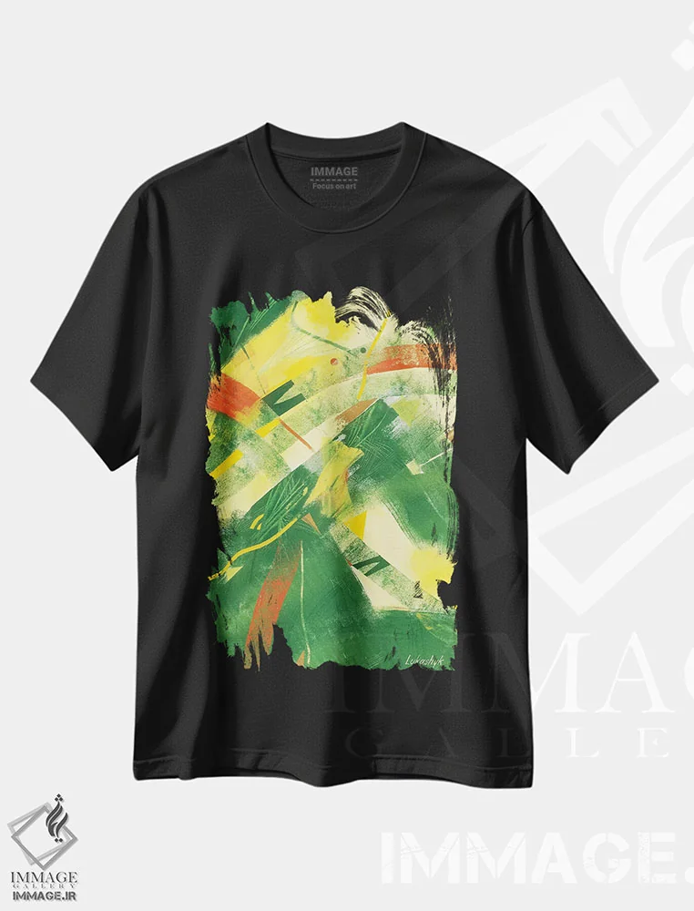 تیشرت مشکی طرح دار سه شنبه اثر نِلی لوکاشیک | immage.ir