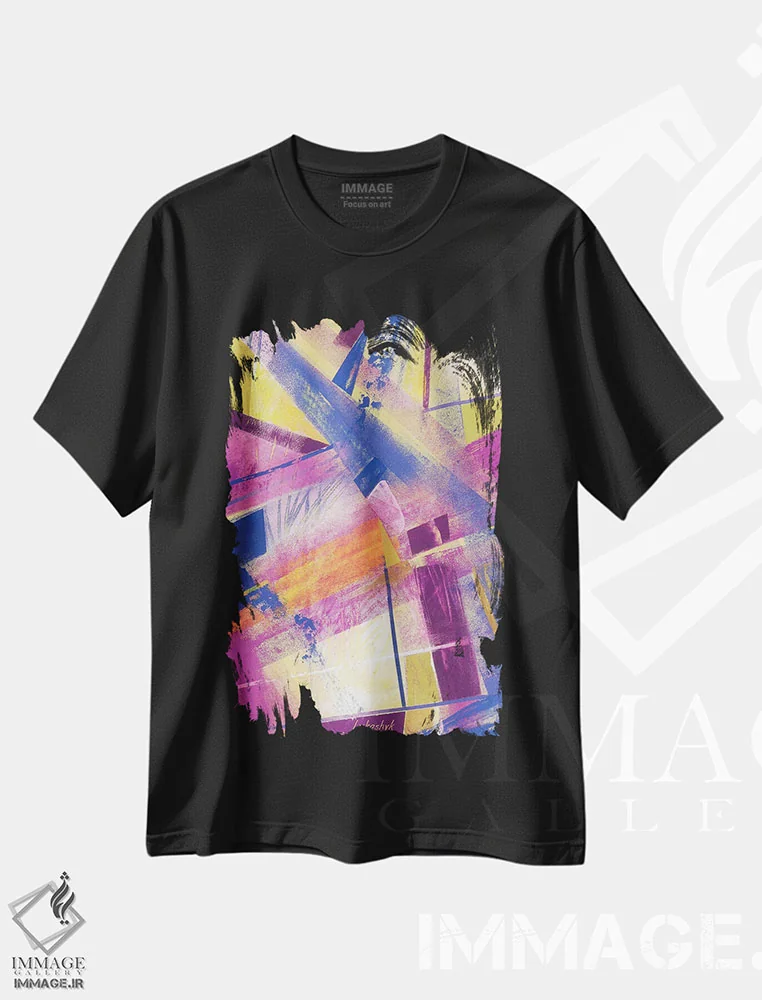 تیشرت مشکی طرح دار جمعه اثر نِلی لوکاشیک | immage.ir