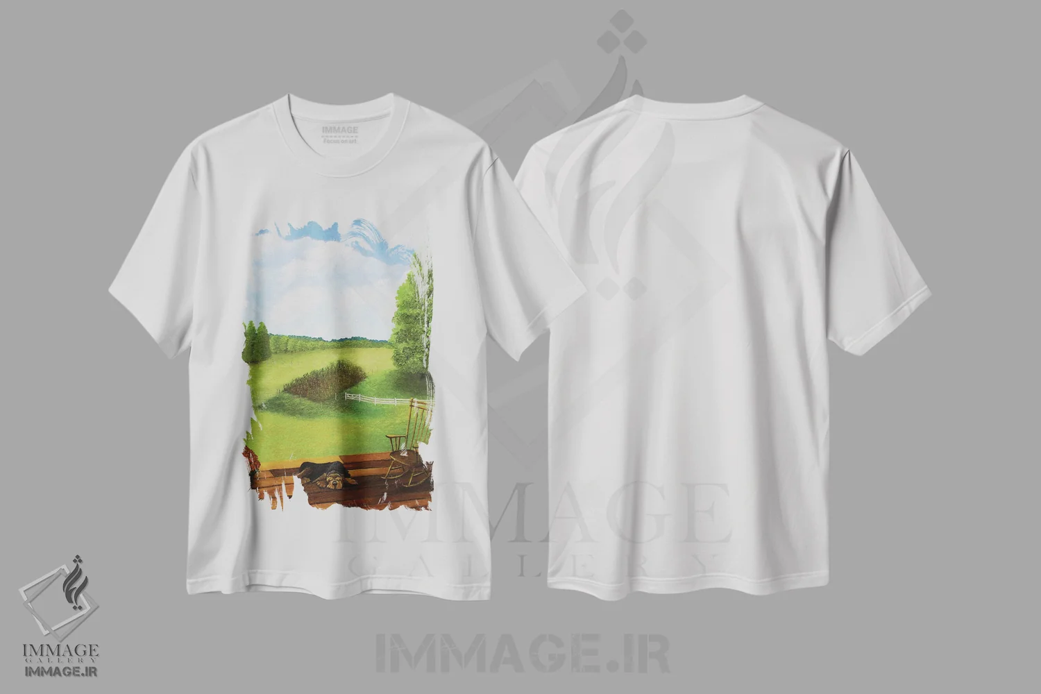 تیشرت سفید طرح دار نمای ایوان پشتی، دکور روستایی اثر شریل میلر لَکی | immage.ir
