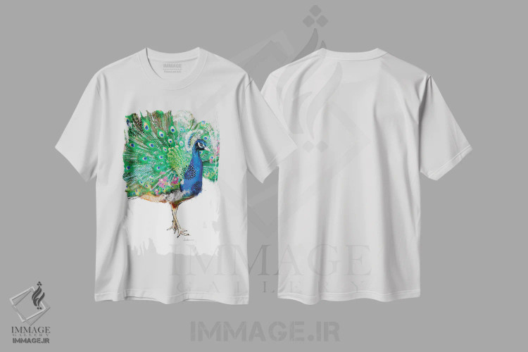 تیشرت سفید طرح دار طاووس ویلدساید، هنر دیجیتال اثر لولا دیزاین | immage.ir