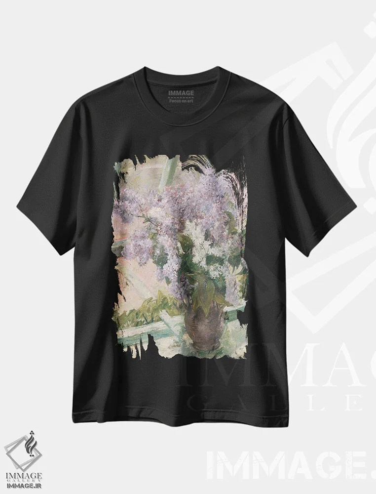 تیشرت مشکی طرح دار یاس بنفش در نور، تزئینی اثر لِتِرد اند لایند | فروشگاه ایماژ