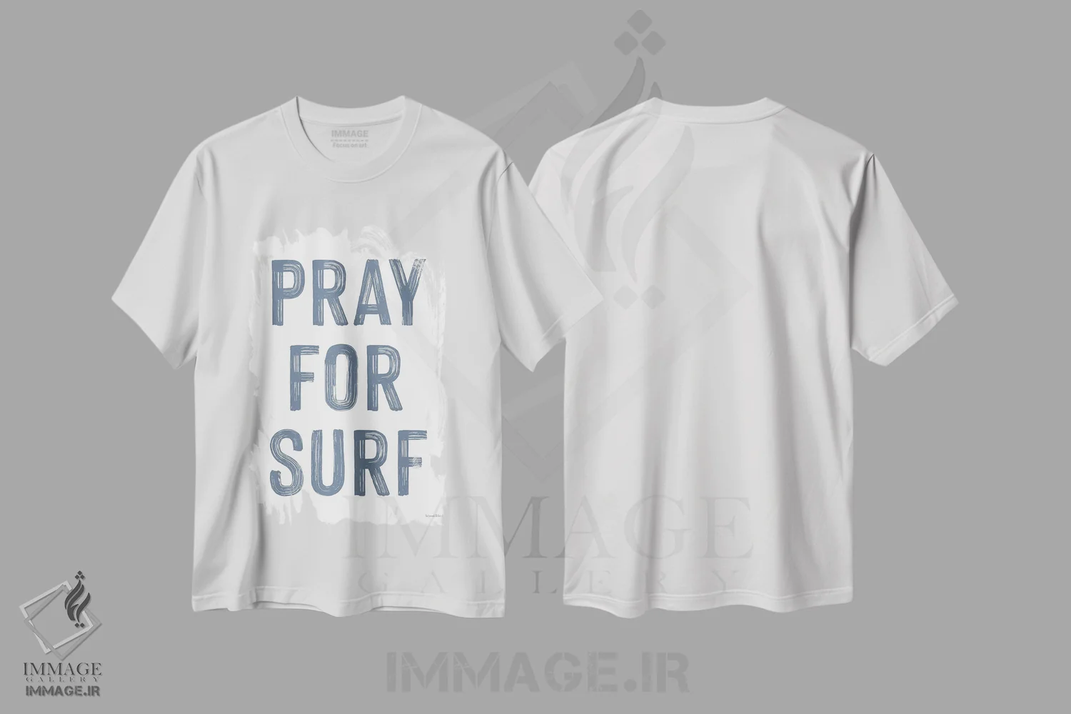 تیشرت سفید طرح دار دعا برای موج سواری، دکور ساحلی اثر لِتِرد اند لایند | immage.ir