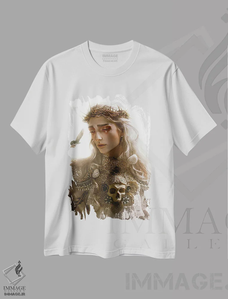تیشرت سفید طرح دار قدیس، هنر فاخر معاصر اثر لیلین لیو | immage.ir