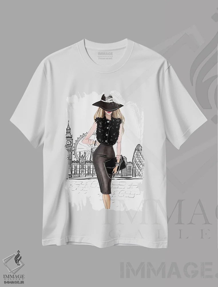 تیشرت سفید طرح دار در لندن، تزئینی اثر لالانا آرتس | immage.ir