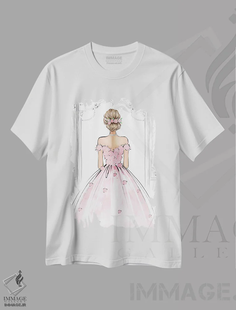 تیشرت سفید طرح دار پیراهن رز؛ دختر بلوند، مدیوم اثر لالانا آرتس | immage.ir