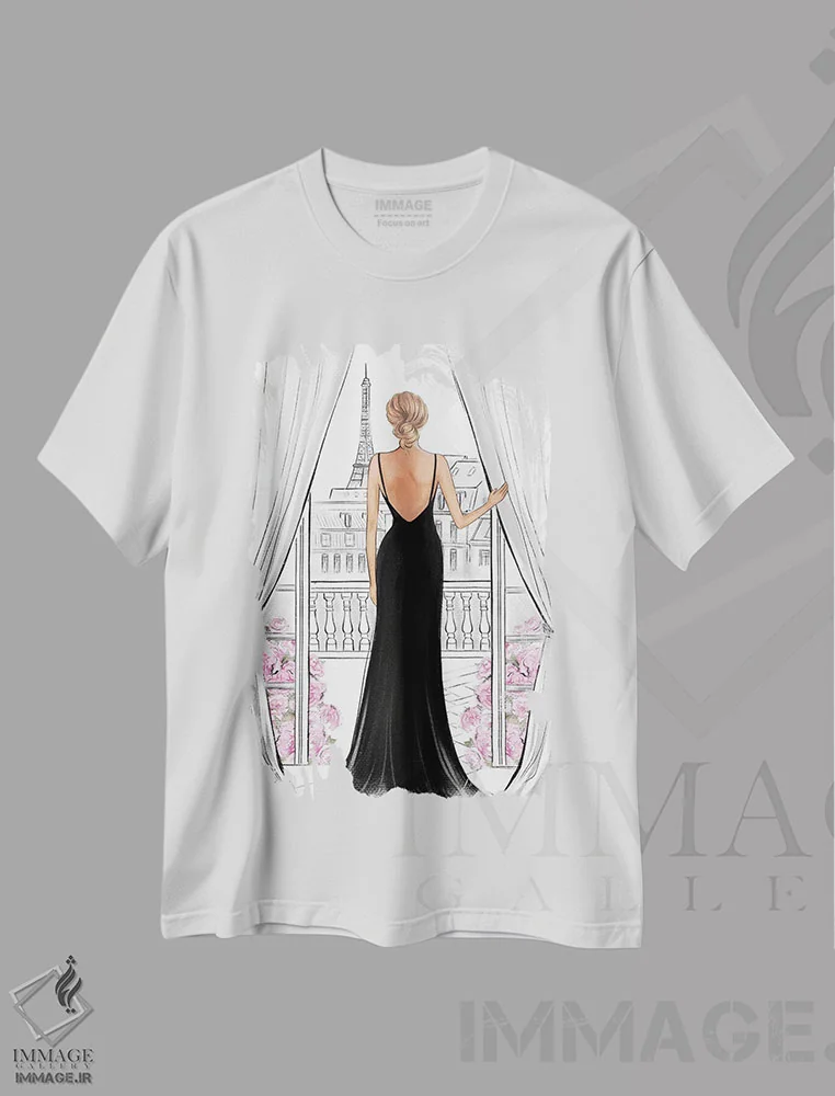 تیشرت سفید طرح دار بانویی با لباس مشکی در پاریس؛ بلوند، مدیوم اثر لالانا آرتس | فروشگاه ایماژ