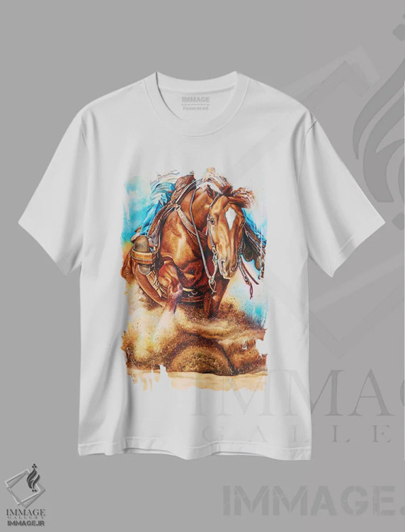 تیشرت سفید طرح دار روی پول، تزئینی اثر لیزا لوپاک | immage.ir