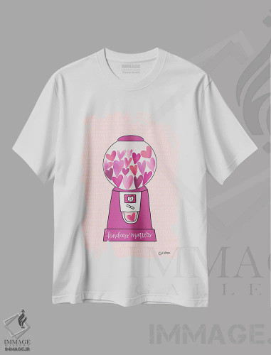 تیشرت سفید طرح دار مهر اهمیت دارد، تزئینی اثر لیزا لارسون | فروشگاه ایماژ