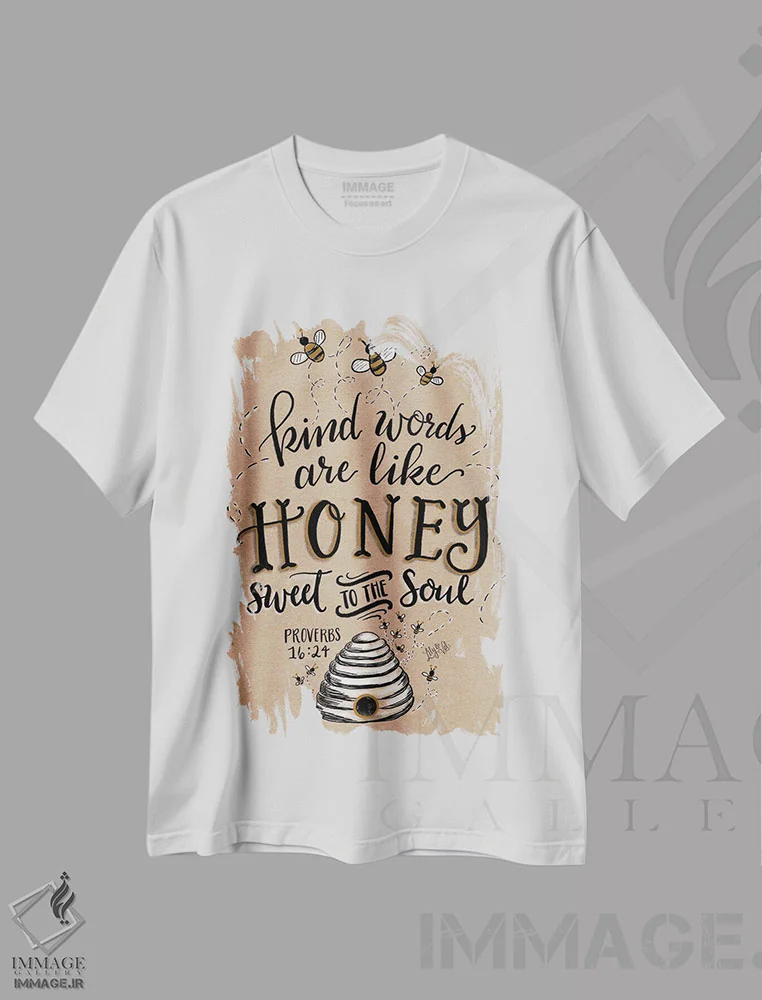 تیشرت سفید طرح دار کرافت، دست نقاشی و طراحی دستی اثر لیلی و ول | immage.ir