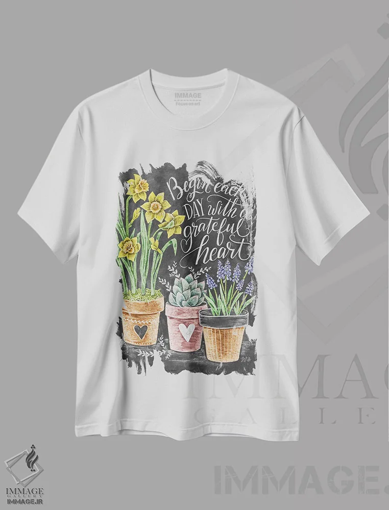 تیشرت سفید طرح دار قلب قدردان، دست نقاشی و طراحی دستی اثر لیلی و ول | immage.ir