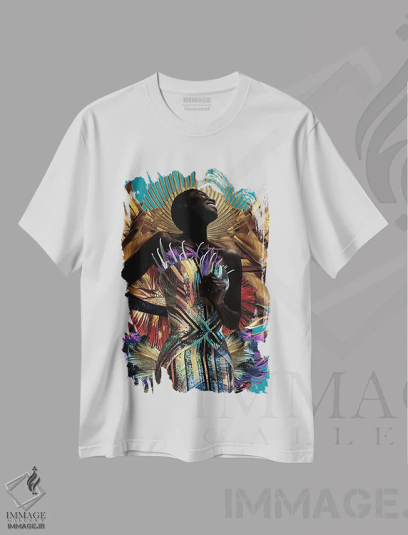 تیشرت سفید طرح دار هاتور، تزئینی اثر لولیتا لورنزو | immage.ir