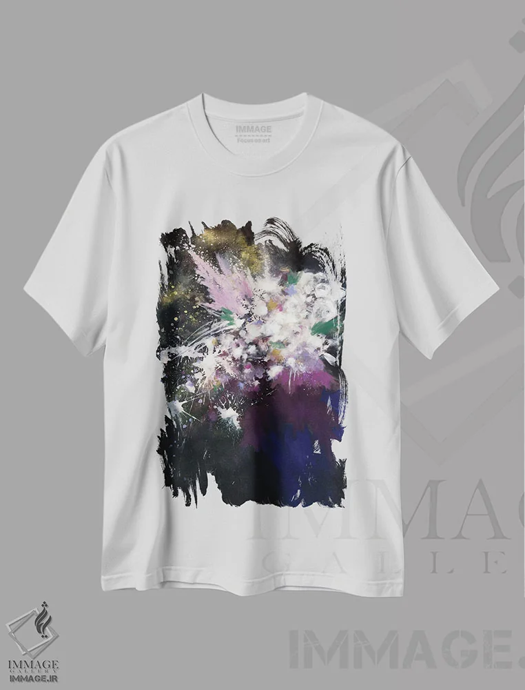 تیشرت سفید طرح دار ستاره های پرتابی، آبستره اثر لورا مِی دوریس | فروشگاه ایماژ