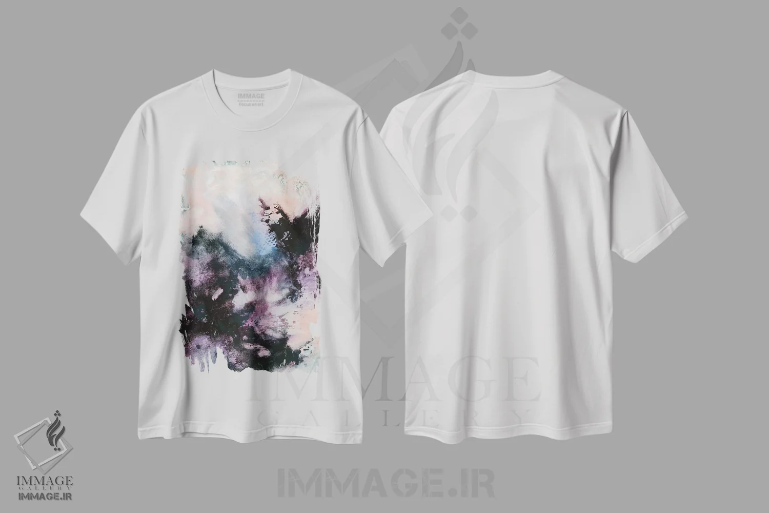 تیشرت سفید طرح دار آسمان بنفش اثر لورا مِی دوریس | فروشگاه ایماژ