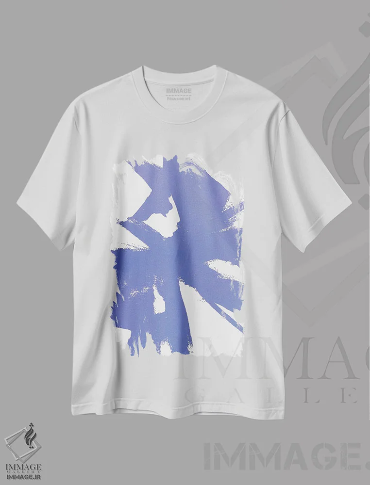 تیشرت سفید طرح دار طرح انتزاعی ۵ اثر لورا مِی دوریس | immage.ir