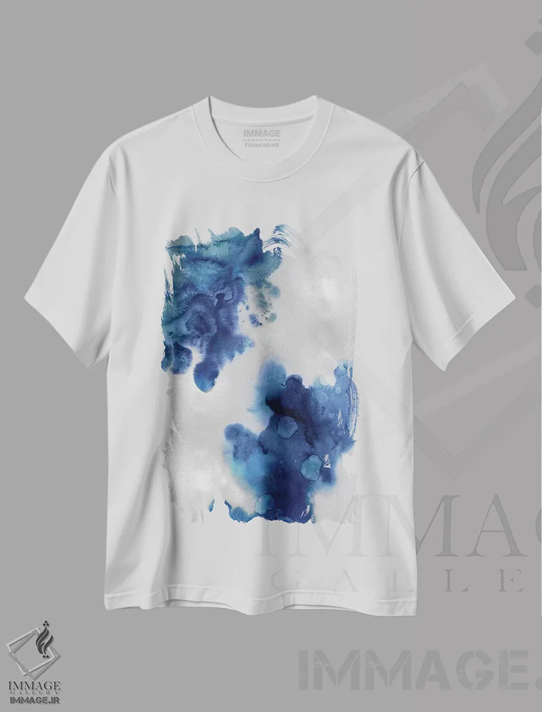 تیشرت سفید طرح دار فریفتن در نیلی ۲ اثر لورِن میچل | immage.ir