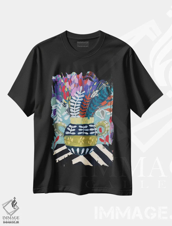 تیشرت مشکی طرح دار پایان تابستان یک، دکور بوهمی اثر لنکا اشتسنا | immage.ir