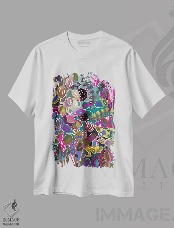 تیشرت سفید طرح دار گل ها هفتم، دکور بوهمی اثر لنکا اشتسنا | immage.ir
