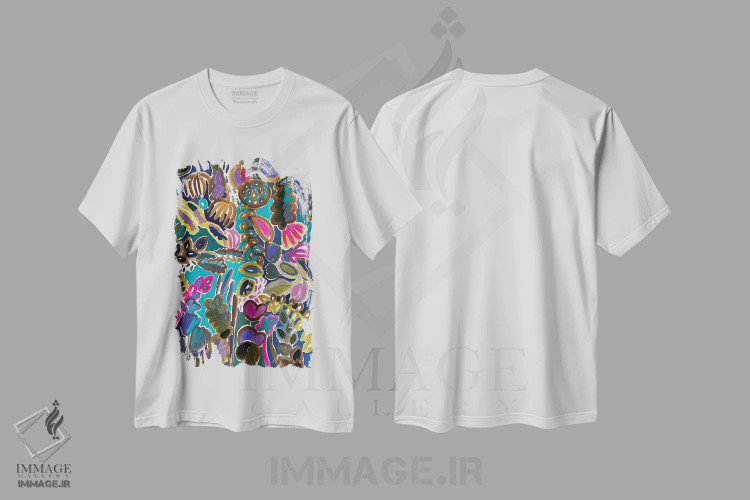 تیشرت سفید طرح دار گل ها هشتم، دکور بوهمی اثر لنکا اشتسنا | فروشگاه ایماژ