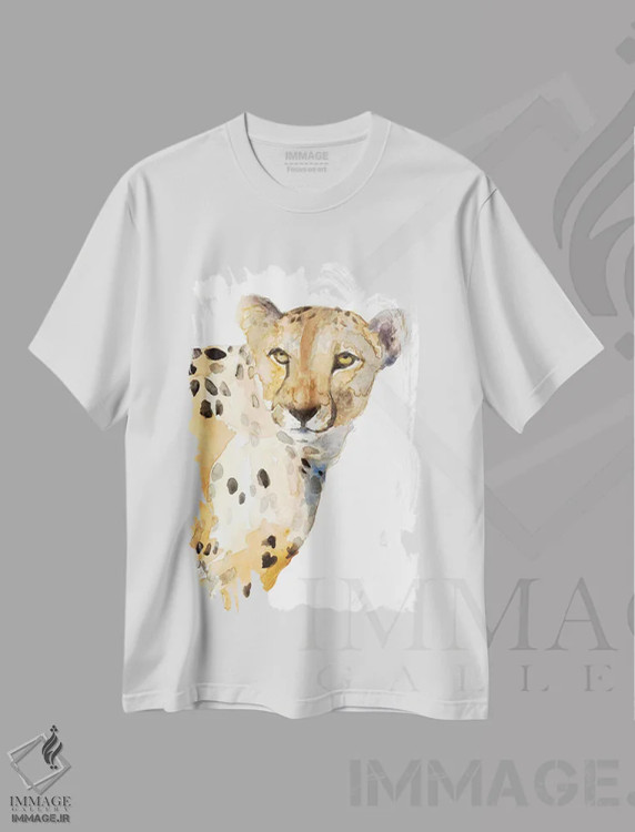 تیشرت سفید طرح دار "چیتای ایستاده"، دکور معاصر اثر لِینی لورث | immage.ir
