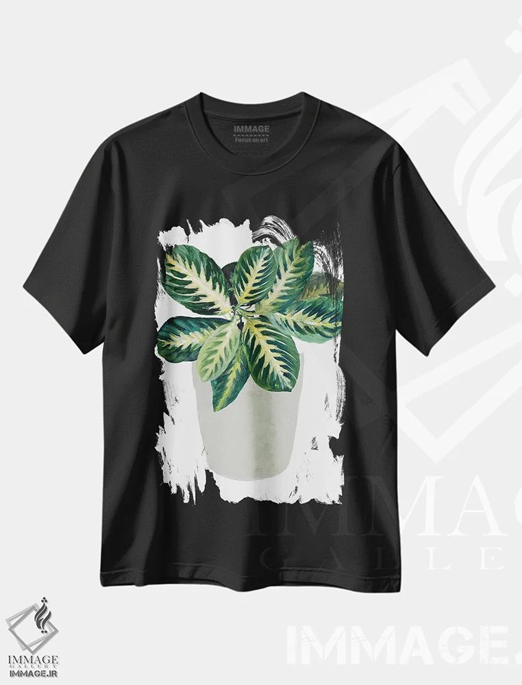 تیشرت مشکی طرح دار "گیاه دعا II"، دکور بوهمی اثر لِینی لورث | فروشگاه ایماژ