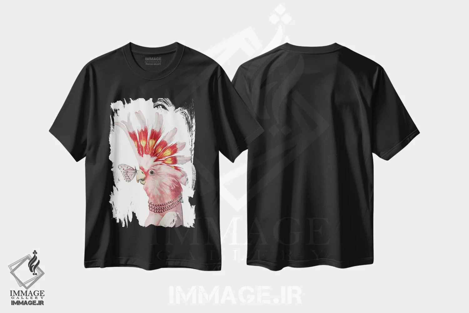 تیشرت مشکی طرح دار "کاکاتوی صورتی"، هنر فاخر معاصر اثر لیزا لنون | immage.ir