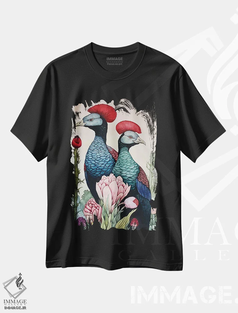 تیشرت مشکی طرح دار "پرندگان تاج دار قرمز"، دکور معاصر اثر لیزا لنون | immage.ir