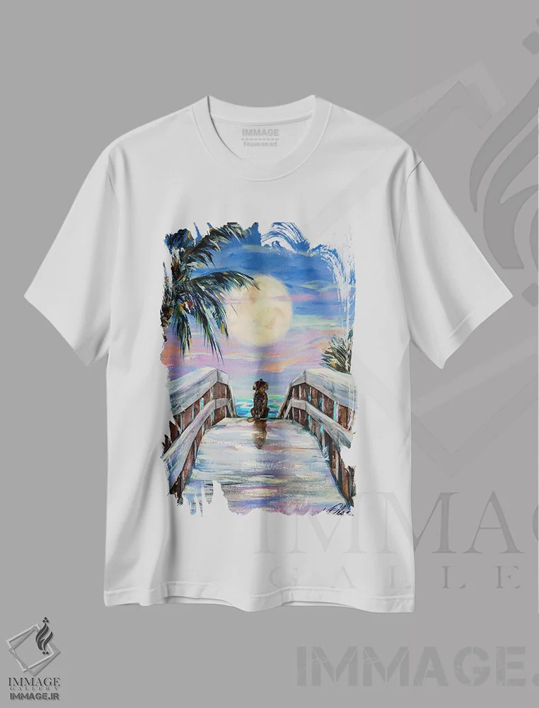 تیشرت سفید طرح دار "سگ و ماه"، دکور ساحلی اثر لیندا اولسن | immage.ir