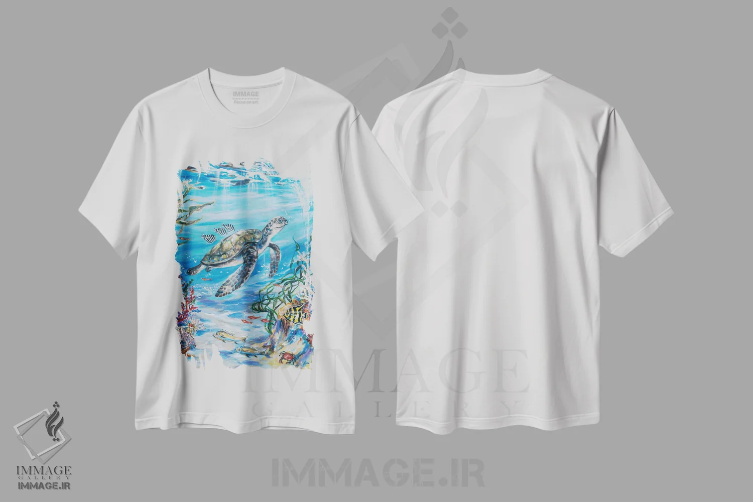 تیشرت سفید طرح دار "مسافران رایگان"، دکور ساحلی اثر لیندا اولسن | immage.ir