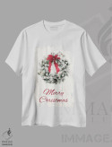 تیشرت سفید طرح دار حلقه گل کریسمس مرغک، تابلو و عبار ت های کریسمسی اثر لری دیتِر | فروشگاه ایماژ