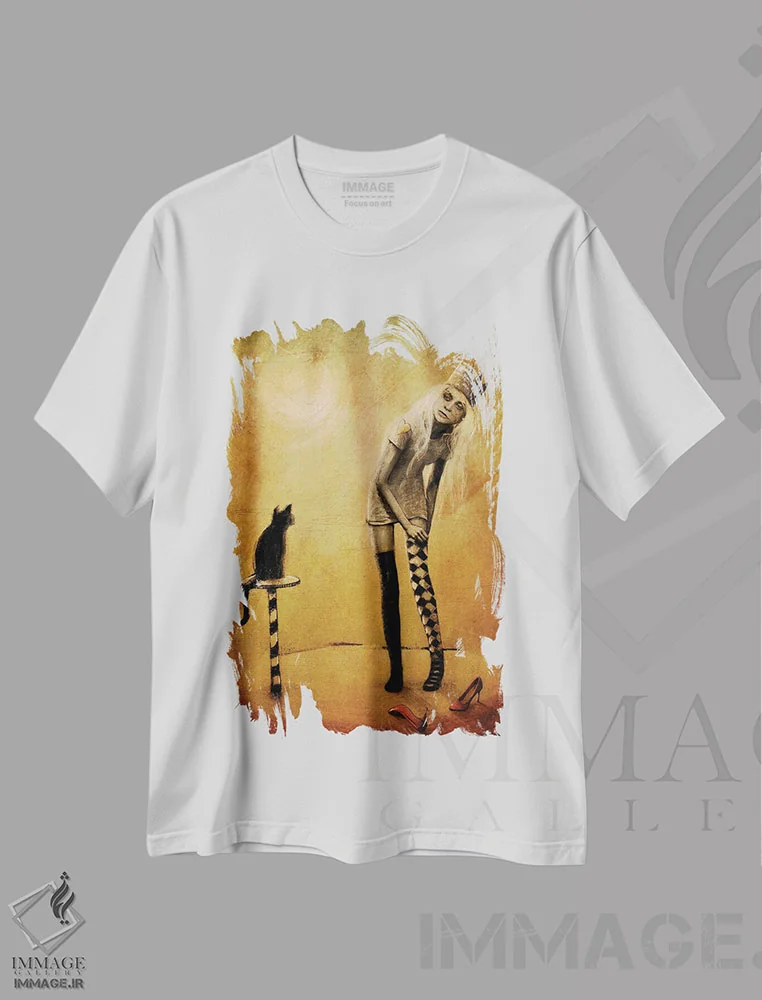 تیشرت سفید طرح دار "زودی برمی گردم، قول می دهم!"، دکوراسیون جایگزین اثر لیت او'مالی | فروشگاه ایماژ