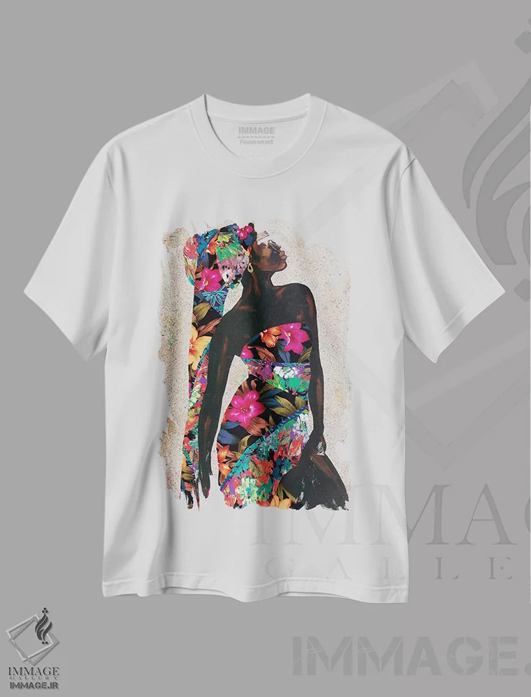 تیشرت سفید طرح دار "زنی قوی ۱"، هنر آمریکایی آفریقایی تبار اثر آلونزو ساندرز | فروشگاه ایماژ