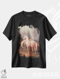 تیشرت مشکی طرح دار "یونیکورن ها"، هنر دیجیتال اثر یوناس لوس | فروشگاه ایماژ