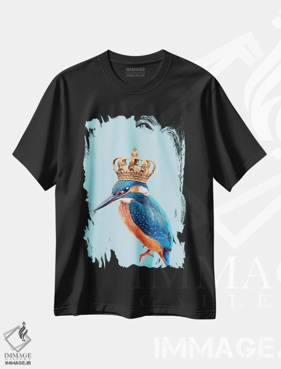 تیشرت مشکی طرح دار "پتروس"، عکاسی ترکیبی اثر یوناس لوس | فروشگاه ایماژ