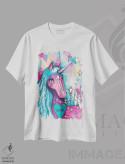 تیشرت سفید طرح دار – تیشرت فانتزی ,عشق اسب شاخدار اثر تامارا لاپورت immage.ir