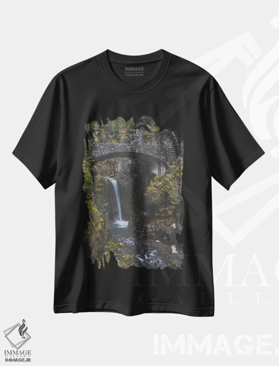 تیشرت مشکی طرح دار – تیشرت منظره ,آبشار کریستین اثر لوئیس راث فروشگاه ایماژ