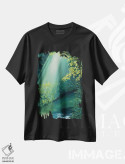 تیشرت مشکی طرح دار – تیشرت طبیعت ,نور فیلترشده از میان برگ ها اثر لی تیِلِر immage.ir
