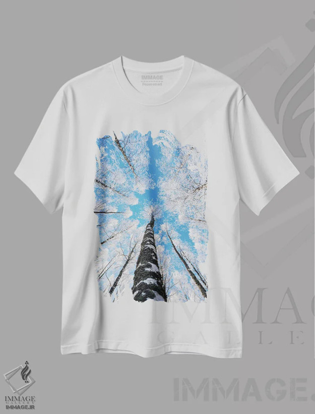 تیشرت سفید طرح دار – تیشرت طبیعت ,رسیدن به آسمان II اثر لاری لوهی فروشگاه ایماژ