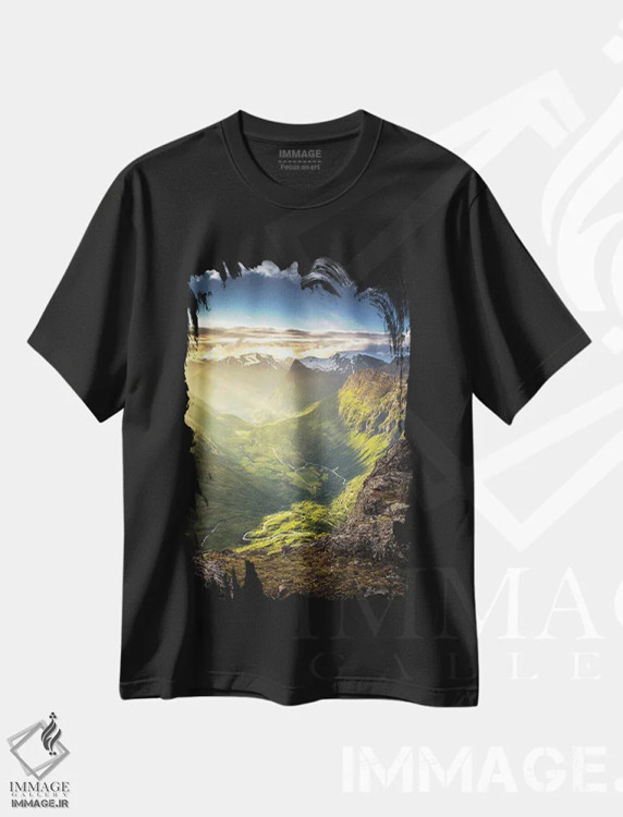تیشرت مشکی طرح دار – تیشرت طبیعت ,دره گیرانگر اثر لاری لوهی فروشگاه ایماژ