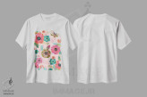 تیشرت سفید طرح دار – تیشرت گل و گیاه ,قول گل های هرروزه اثر لیزا وایت باتن immage.ir