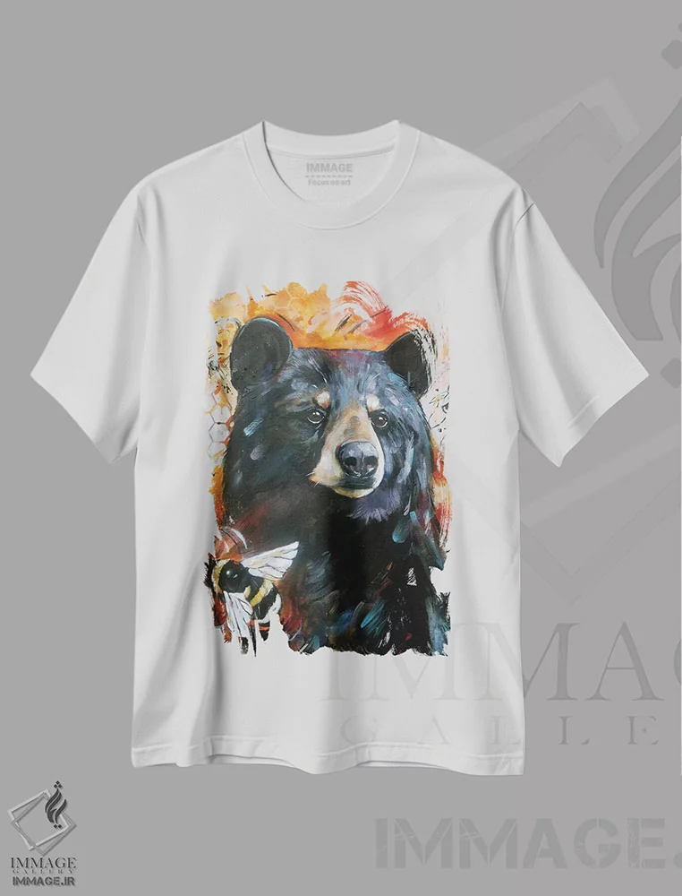تیشرت سفید طرح دار – تیشرت حیوانات ,خرس و زنبورها اثر لیزا وایت هاوس فروشگاه ایماژ
