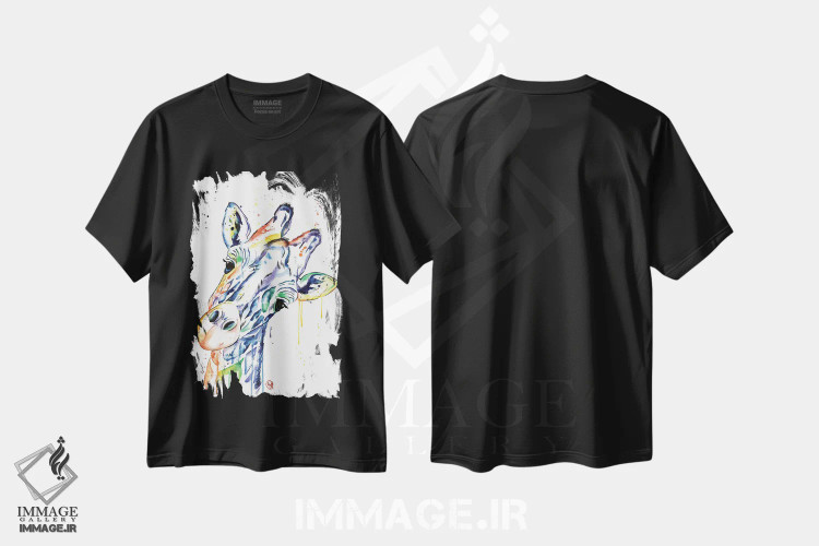 تیشرت مشکی طرح دار – تیشرت هنری حیوانات ,زرافه کنجکاو اثر لیزا وایت هاوس فروشگاه ایماژ